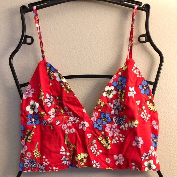 Forever 21 Tops - Forever 21 Crop Top Size M